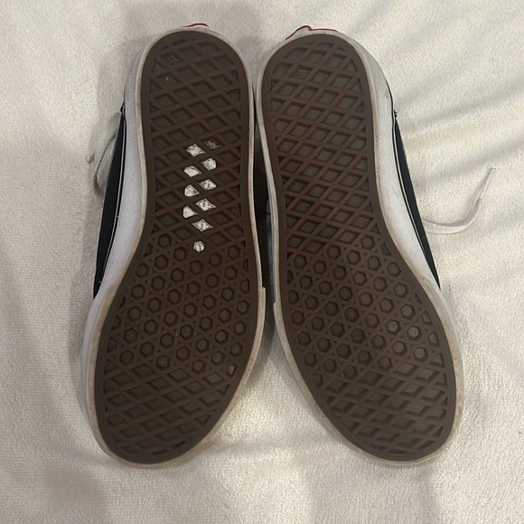 Vans black and white size 3 youth - Picture 6 of 6